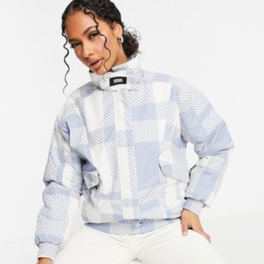 Asos Petite 4505 Ski Printed  Check Oversized Ski Jacket Blue and White